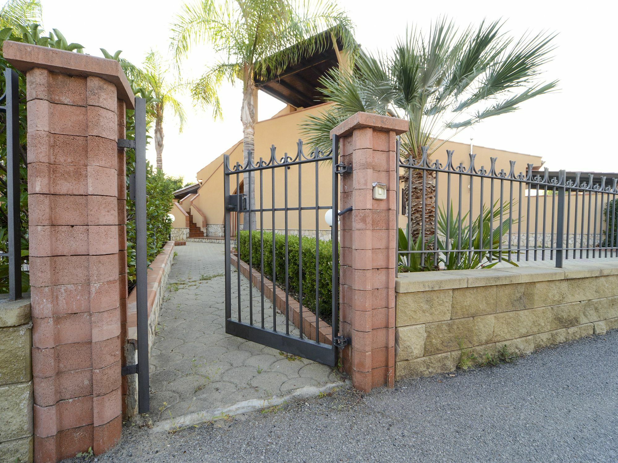 Villa Torre Roccella Campofelice Di Roccella Exterior photo
